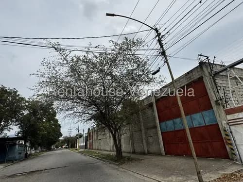 Terreno En Venta En Guarenas Cda 26-6396 Yf
