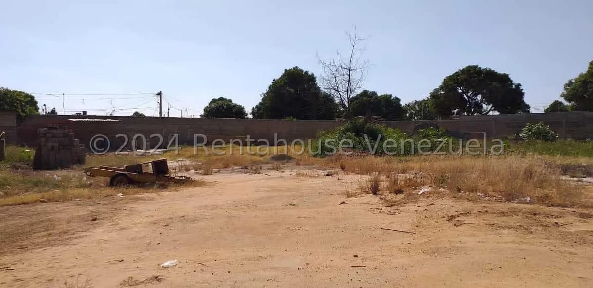 Terreno (Comercial) en Venta en Ciudadela Faria, Zulia