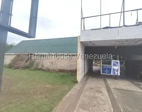Rosa Espinoza Vende Local Comercial Ubicado En San Diego, La Esmeralda, Ideal Para Para Negocio De Distrucion De Alimentos. 25-21152 Mar19