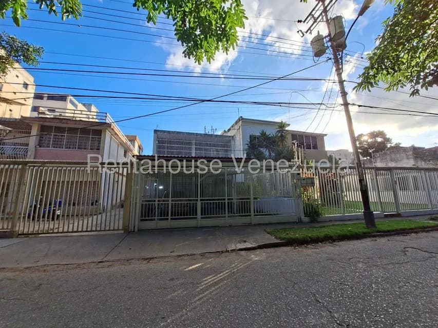 Casa (Duplex) en Alquiler en La Soledad, Aragua