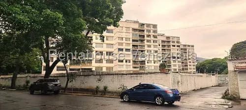 Eriks, Apartamento En Venta. Montalban I Yf 26-19039