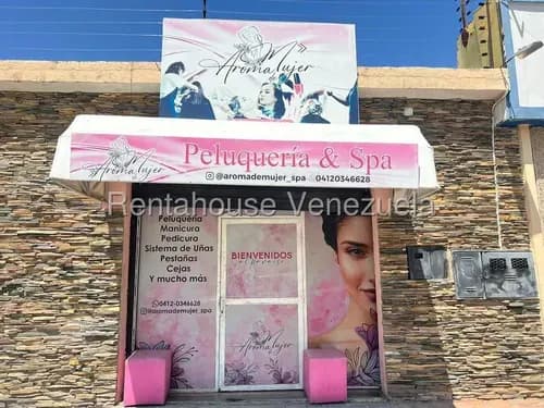 Encantador Spa Con Mobiliario Y Mercancía En Venta En Zona Centro, Barquisimeto //# Mónica Carrasquel / 26-20060