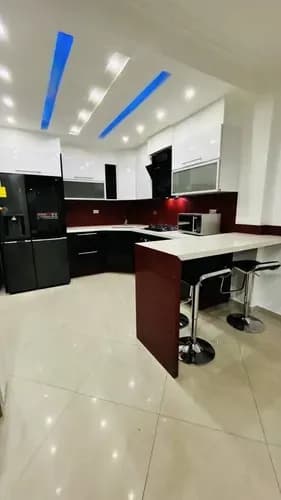Town House Moderno Urb Jardín Mañongo Cerca Al Kromi Y C.c. Sambil301226 G.g