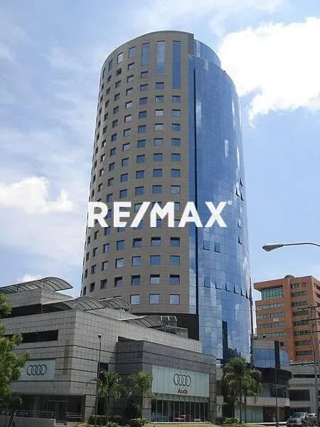 Oficina en Venta Torre BNC, San José de Tarbes