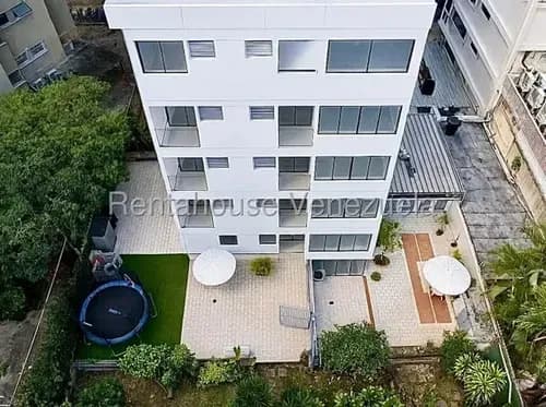 Agp Increíble Edificio De Uso Mixto En Venta, Con Hermosa Terraza En Las Mercedes 26-5564 Ys