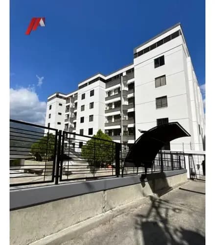 Apartamento En Venta Caracas - Urb. Miranda | 125m² 4 P/e. - Gym