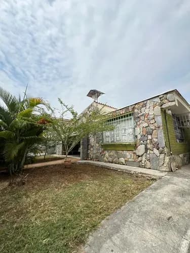 Se Alquila Casa Comercial En Santa Cecilia, Agua Blanca, Valencia Carabobo (sr)