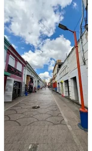 Local Estratégico En Av Lara Tcl L 9703292