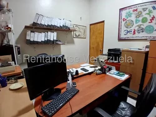 Raiza Suárez Vende Fondo De Comercio En El Centro Barquisimeto Lara
