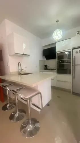Apartamento En Venta De Oportunidad Amoblado Y Equipado Urb. El Parral Res Victoria Palace Planta 50% Gavip