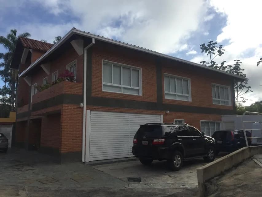 Townhouse (Duplex) en Venta en Oripoto, Distrito Metropolitano