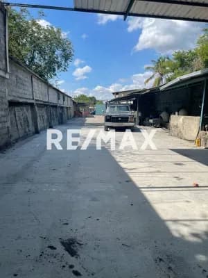 Local, galpones y apartamento tipo estudio en ventas