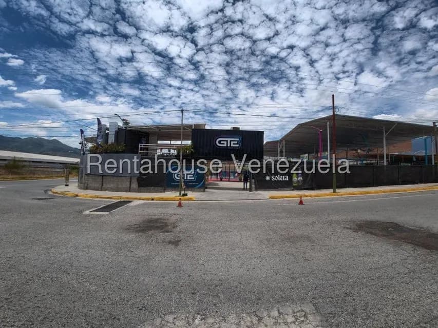 Terreno en venta - $770k