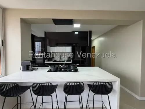 Apartamento Remodelado Al Este: Ubicación Premium, Planta Eléctrica Y Agua Constante @eloisabermudez.rah
