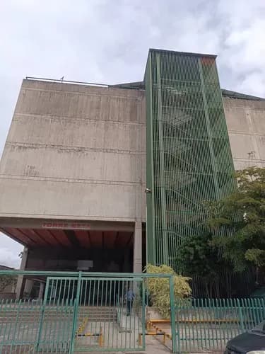 Oficina En Los Cortijos Torre Betta