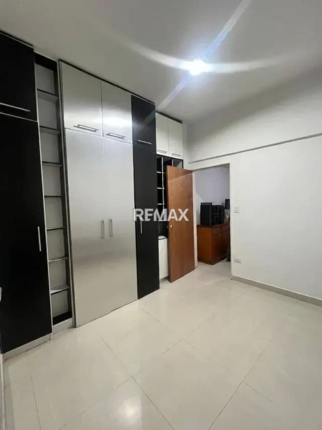 HABITACION EN ALQUILER