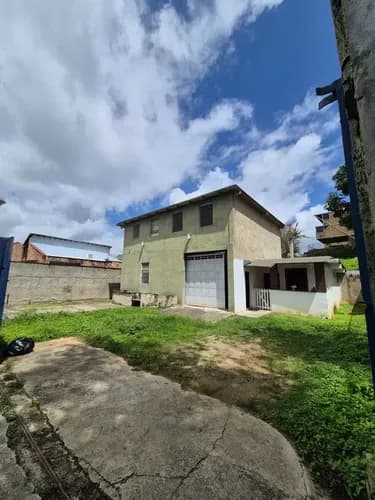 Edificación Tipo Galpón,para Terminar De Desarrollar. Jp