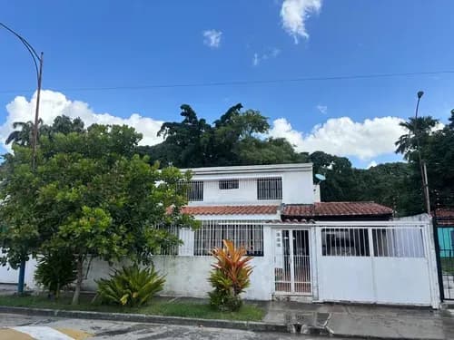 Casa en venta - $155k