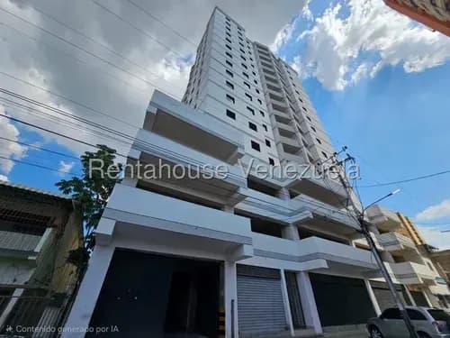 Apartamento En Venta, En Obra Blanca, Piso Bajo, Zona Centro, Maracay, Estado Aragua, 26-17815 Gf
