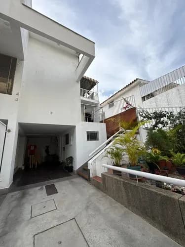 Santa Ofrece Apartoquinta En Venta Urb Prebo (cercano Al Shopping Center) (solo Clientes) Mc-ind