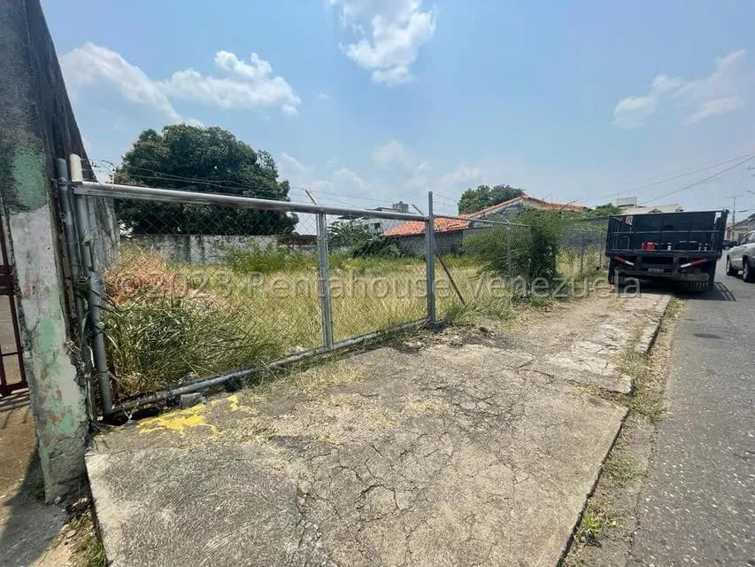 Terreno (Comercial) en Venta en Centro, Portuguesa