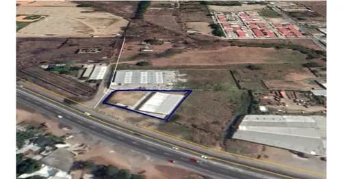 Galpón Variante Yagua- San Diego Edo. Carabobo Terreno 2733 M2 Construcción De 902 M2. Almacenamiento 874 M2 El Área Del Galpón Es Abierta A Doble Altura Echev Vende Dayanna Vasquez