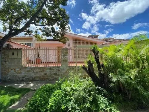 Jg Cod Flex 26-11892 Se Vende Bella Y Espaciosa Casa En Santa Cecilia Negociable