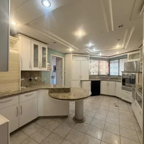 Marina Alquila Apartamento De 164 M2, Res. La Villette, Urb. La Trigaleña, Con Pozo Y Planta 50%. Dia-024 (sólo Clientes)