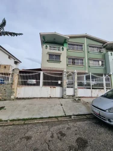 Mc Apto Quinta En Urb El Bosque