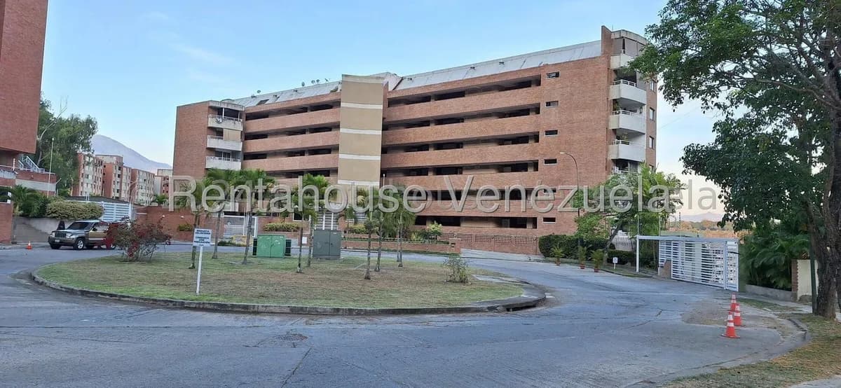 Apartamento (1 Nivel) en Venta en Lomas del Sol, Distrito Metropolitano