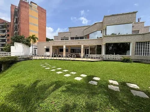 Edt Casa En Venta En Lomas De La Lagunita Posee Tanque De Agua, Cerco Eléctrico Y Excelente Ubicación 26-10604 Yf