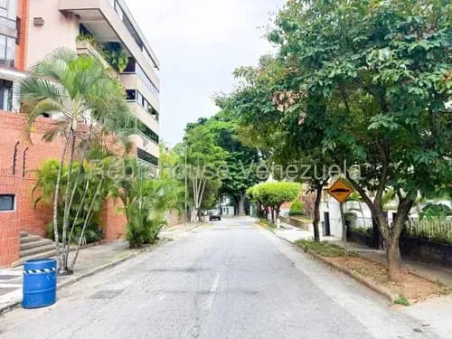 Apartamento Remodelado Las Mercedes 26-10329