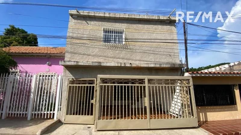 DOS CASAS EN VENTA EN EL SECTOR EL SALADILLO, ZONA CENTRO, MARACAIBO