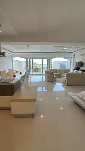 Apartamento En Venta Moderno Y De Lujo Res Yacht Club Tucacas Jc-lp