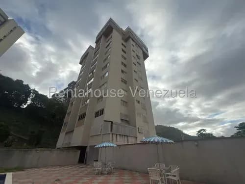 Apartamento En Alquiler Los Naranjos Sharon Betancourt Cod. #26-21389
