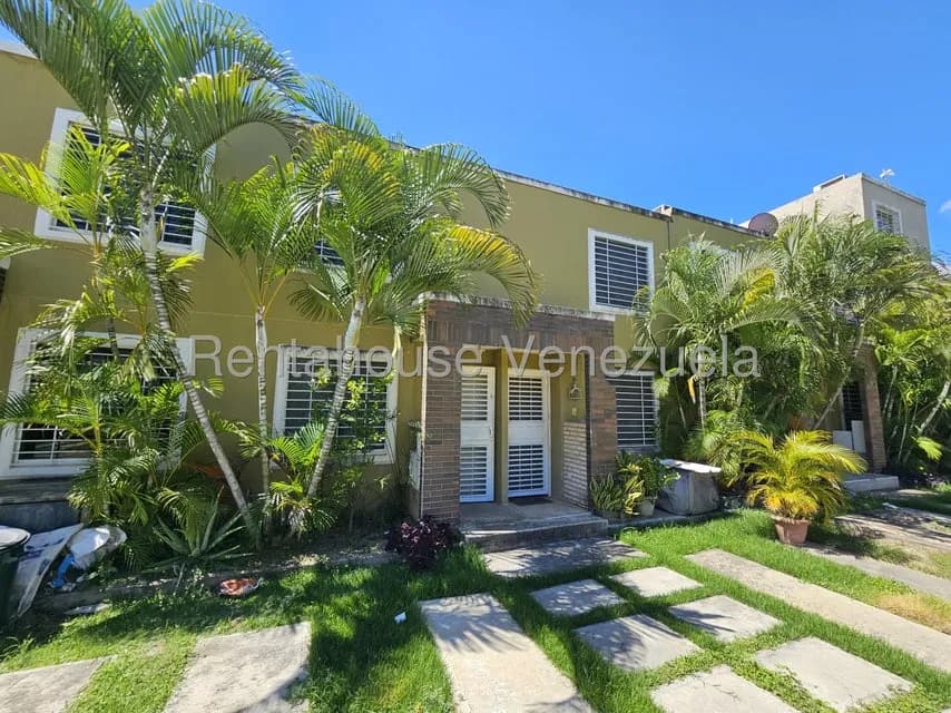 Casa (Duplex) en Alquiler en Caminos de Tarabana, Lara