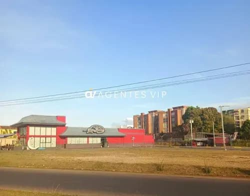 Avenida Rómulo Gallegos Con Raúl Leoni