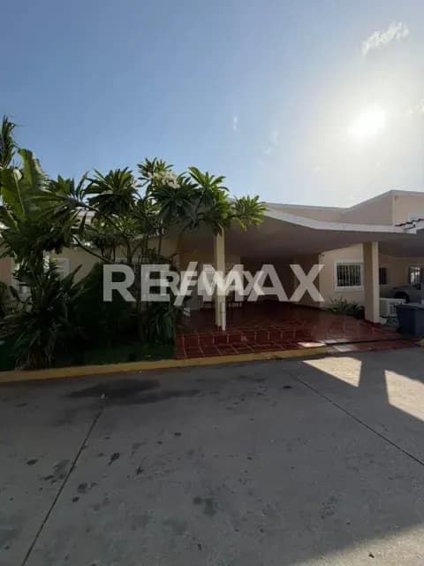 Casa en Venta CAMINOS DEL DORAL