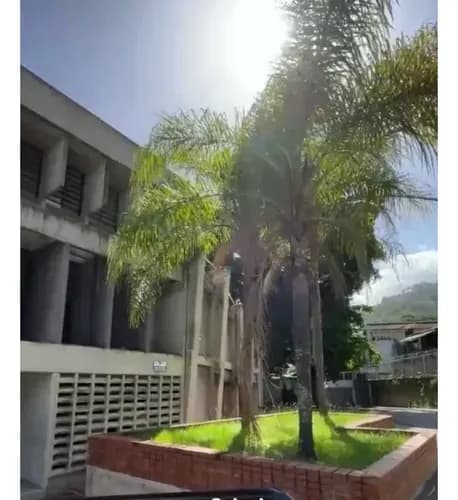 Alquilo Oficina De Aulas Para Instituto 2.500m2 El Marqués 9596