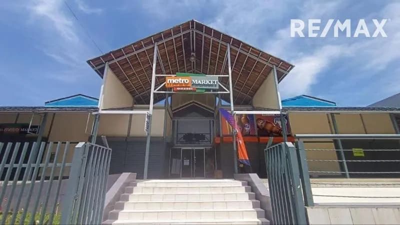 LOCAL COMERCIAL EN VENTA C.C METRO MARKET