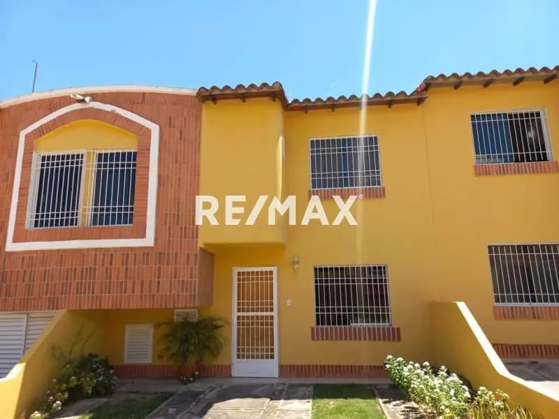 Townhouse en Alquiler Urbanización Terra Mia - Cabudare