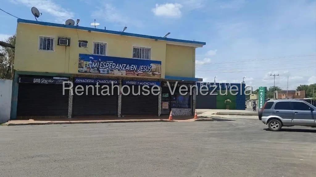 Comercial (Edificio) en Venta en Via La Concepcion, Zulia