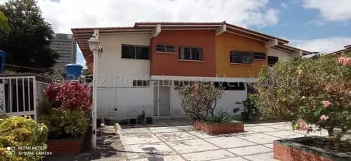 Privacidad Y Conexión En Una Casa Con Carácter Propio. Belkis 26-7524