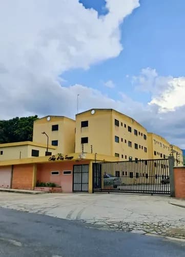 (rg) Venta De Apartamento Conj. Resd Colina De Los Samanes Sector Colina De Girardot - Naguanagua (cerca De Pinturas Atrias)