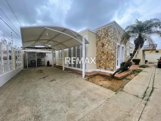 CASA EN ALQUILER EN CIUDAD OJEDA