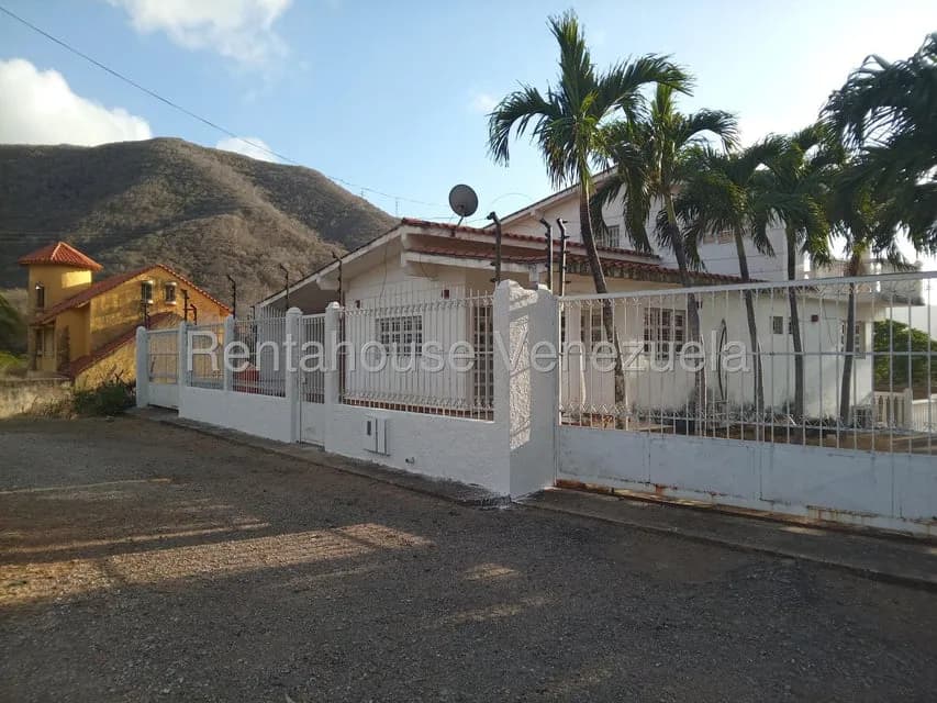 Casa (1 Nivel) en Venta en Tacarigua, Nueva Esparta