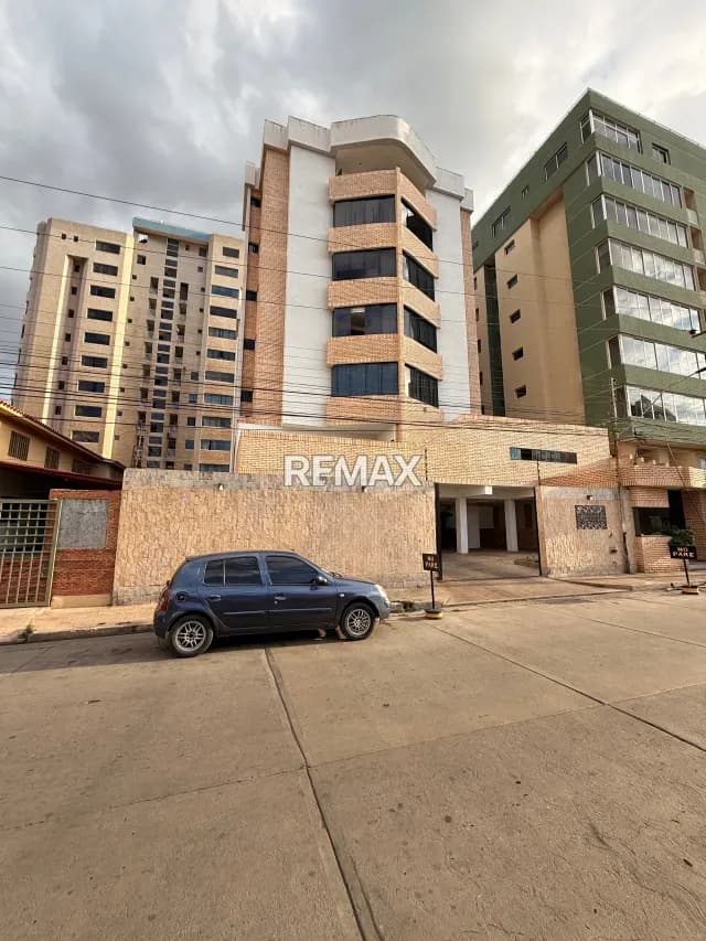 APARTAMENTO EN ALQUILER EN RESIDENCIA KAMELIA