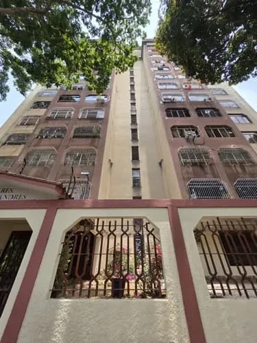 Amplio Apartamento En Terraza De Los Nisperos Valencia