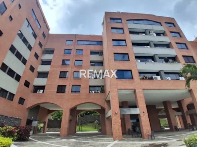 APARTAMENTO EN LOMAS DEL SOL