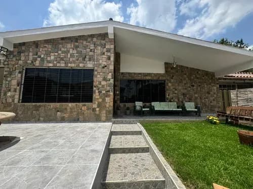 Amplia Y Acogedora Casa En Venta Trigal Centro. Calle Abierta. Gerardo Hurtado